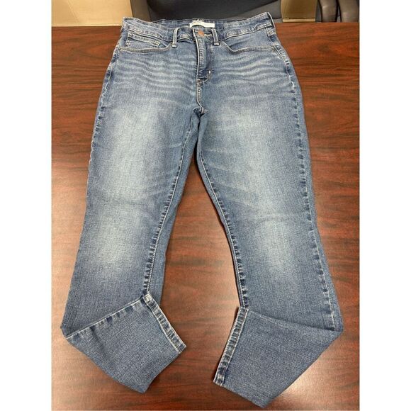 Levi’s Totally Shaping Skinny Denim Jeans Size 10S - Picture 1 of 6